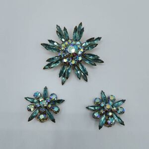 SOLD Vtg Judy Lee AB Rhinestone Brooch & Clip-back Earrings Set Signed Aqua Blu